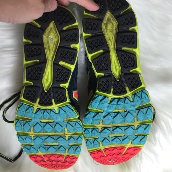 New Balance 750 v2 running shoes - Picture 4 of 5